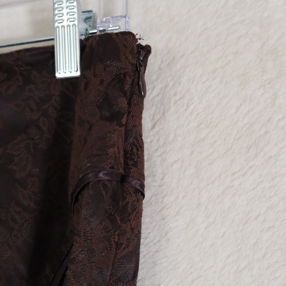 bebe Womens 6 Brown Floral Jacquard Pencil Skirt Side Zip Back Vent Made in USA - Picture 2 of 8